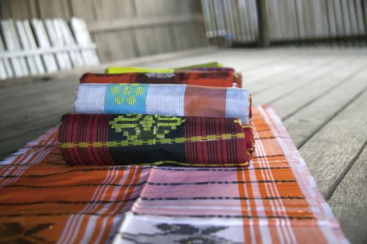 lipa sabbe, traditional woven silk fabrics from Sengkang