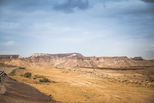 the negev desert in the south of israel near the egypt border