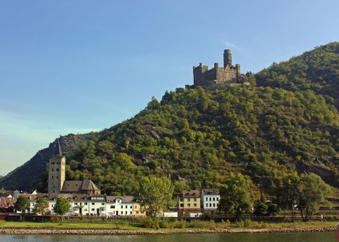 The Rhine valley is one of the most beautiful parts of Germany. 