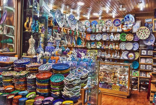 Colorful ceramics for sale on the Grand Bazaar at Istanbul