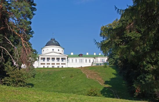 Grand Palace in country estates Kachanovka, Ukraine