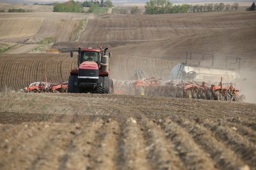 Seeding in Saskatchewan drought conditions Agriculture Canada