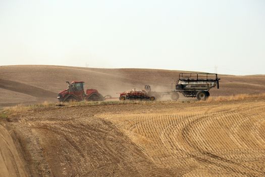 Seeding in Saskatchewan drought conditions Agriculture Canada