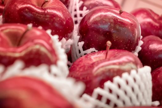 Red Apples For Sale in the Farmer's Market