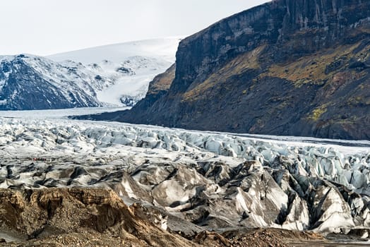 Glacier and mountains in Skaftafell Vatnajokull National Park, Iceland