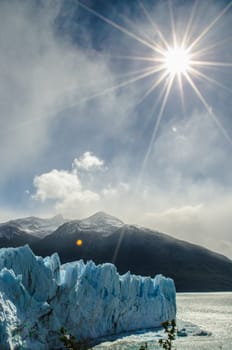 Strong sun light down the face of Perito Moreno glacier