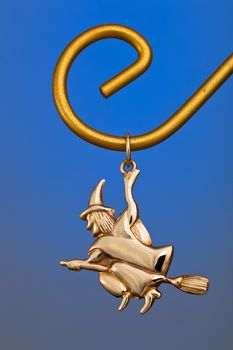 A Precious gold pendant, ideal like gift