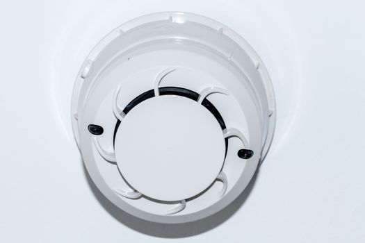 A smoke detector fire alarm