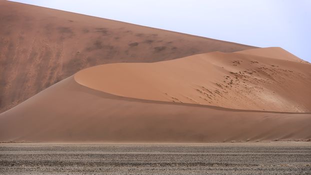 Red sand dunes in Sossusvlei, Namib-Naukluft National Park, Namibia