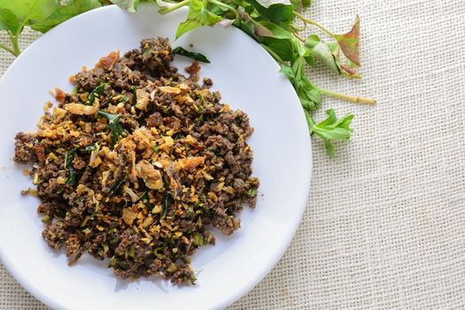 Minced fish Spicy Salad with Herbs, It is also eaten in the North and Northeast regions, an area of Thailand where the majority of the population is of the Lao ethnicity.
