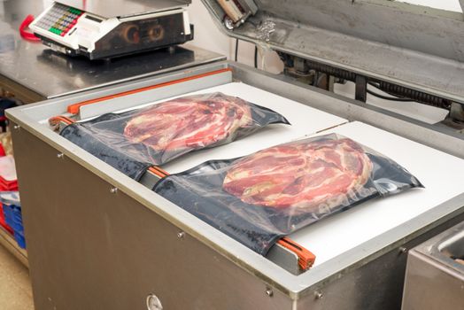 Heat Vacuum sealing machine for meat industry