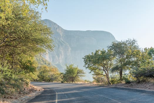 The road to the Blyderivierspoort Dam in the Blyde River Canyon