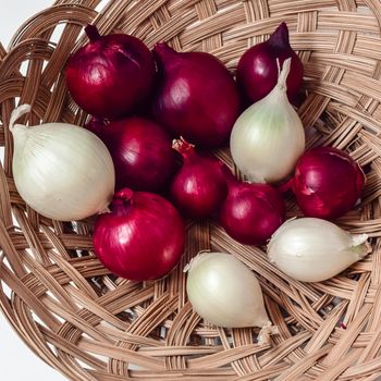 red onion and white onion wicker basket