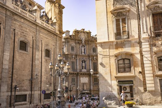 Piazza Pretoria, also called Piazza della Vergogna, is located on the edge of the Kalsa district, near the corner of the Cassaro with Via Maqueda