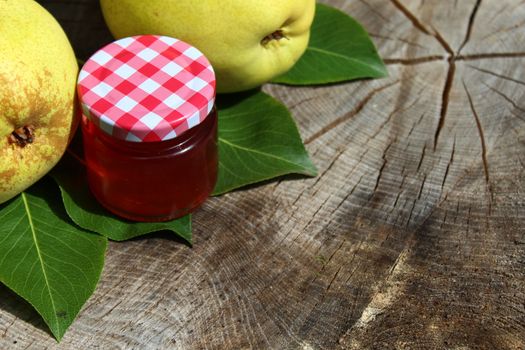 The picture shows pears and pear jelly.