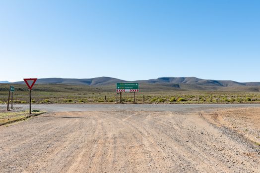 Junctiion between road R356 from Ceres and road R354 in the Northern Cape Province. Directional signs are visible