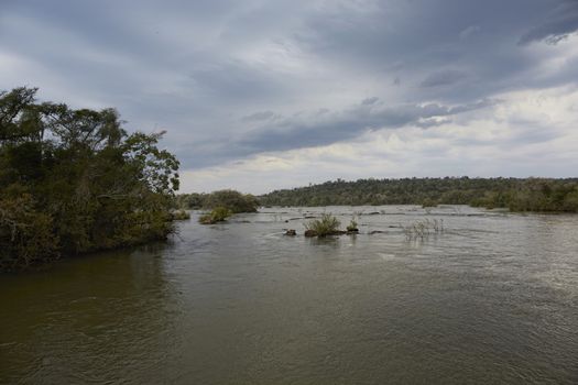 The area of Iguazu Falls is a set of about 275 waterfalls in the Iguazu River (catchment area of the river Parana), located between the Iguazu National Park, Parana (Brazil) and the Iguazu National Park in Misiones (Argentina) the border between the two countries.