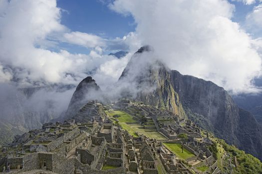 Machu Picchu (from quechua Old Mountain) the sacred lost city of the incas in the sacred valley of Urubamba. Selected as one of the new seven wonders of the world.