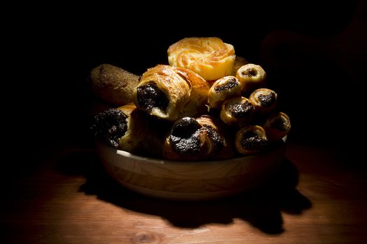 Baking with poppy seeds in a wooden bowl