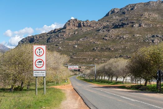 Warning signs at the start of the Bains Kloof Pass in the Western Cape Province