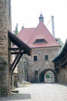 Czocha Castle - a defensive border castle located in the town of Sucha (Czocha), Leśna commune, at the Leśniański Lagoon on Kwisa in the Polish part of Upper Lusatia. The original name was probably Czajków (1329: castrum Caychow), before 1945 Tzschoch.