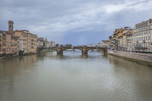 Arno river that runs through Florence