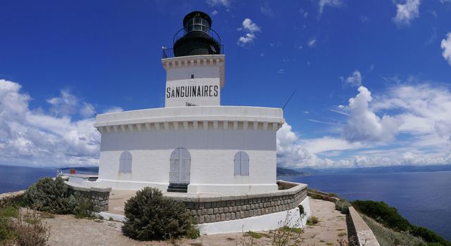 Holidays in southern Corsica.
Discovery of the Sanguinaires Islands, next to the city of Ajaccio