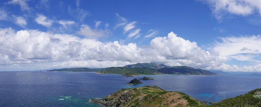 Holidays in southern Corsica.
Discovery of the Sanguinaires Islands, next to the city of Ajaccio