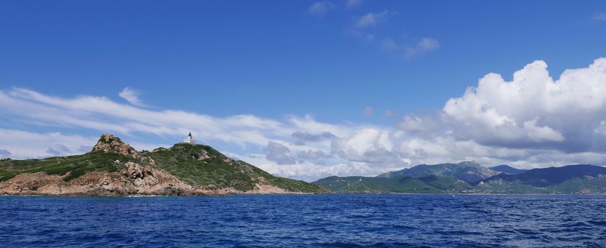 Holidays in southern Corsica.
Discovery of the Sanguinaires Islands, next to the city of Ajaccio