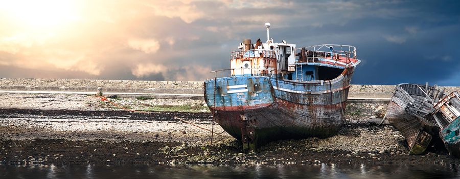 an Old boats still at the port