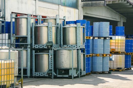 many Drums for chemical liquids
