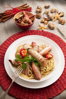 italian spaghetti with squid and mantis shrimp