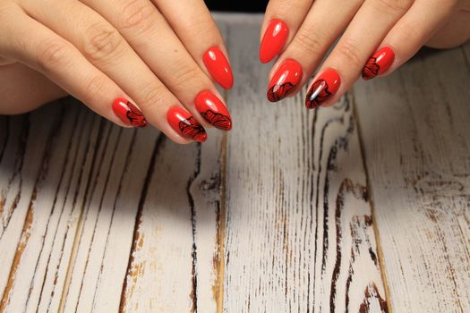 Fashionable design of manicure