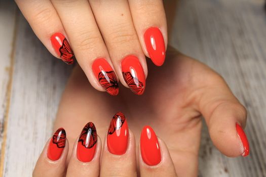 Fashionable design of manicure