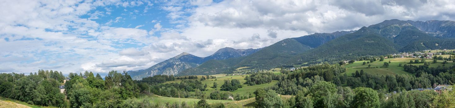 discovery of the eastern Pyrenes, its fauna and flora, region of France