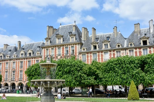 visit of Paris, Seine quay and Eiffel tower, walk in the parks of the capital of France in summer