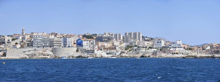 sea ​​trip around the city of Marseille and the creeks, France