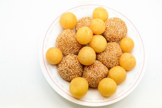 Deep fried sesame ball with pumpkin paste