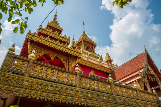 Temple in Thailand,  Wat Prathat Ruang Rong, Thailand.
