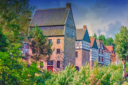 Houses of various construction methods such as stone house, half-timbered house or brick house