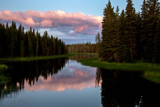Sunrise Saskatchewan North National Park Waskesui Lakes