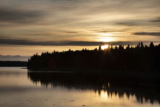 Sunrise Saskatchewan North National Park Waskesui Lakes