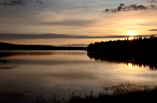 Sunrise Saskatchewan North National Park Waskesui Lakes
