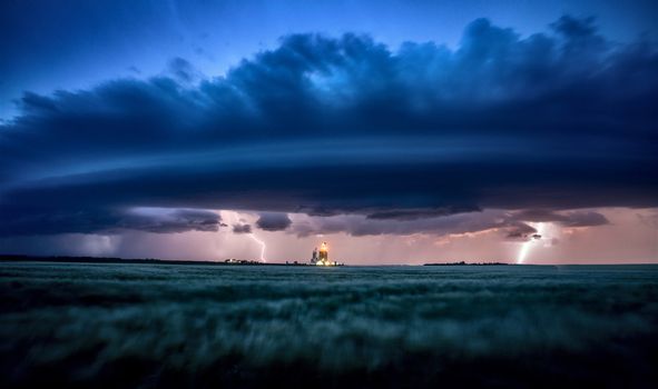 Lightning Storm Clouds Canada Saskatchewan Dramatic Summer
