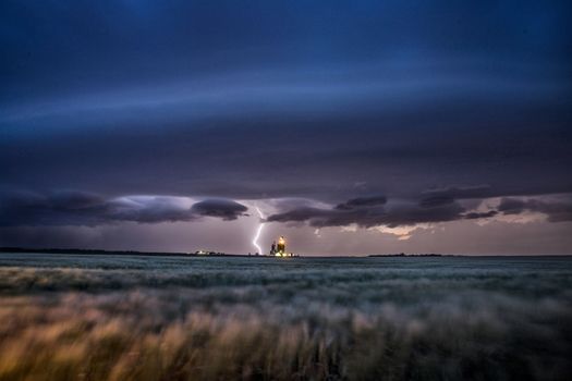 Lightning Storm Clouds Canada Saskatchewan Dramatic Summer
