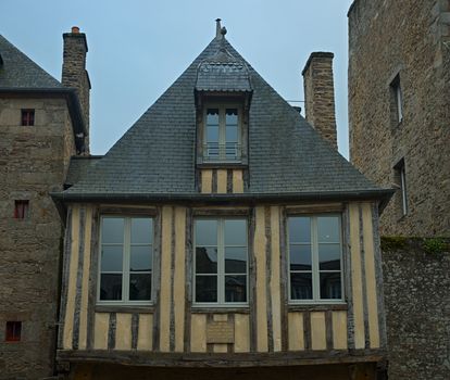 Fully restored old medieval traditional house in Dinon, France