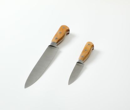 Set of two sharp pointed tip kitchen knives (Utility knife and Paring knife)