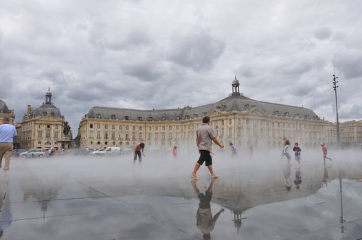 discovery of the city of Bordeaux, treasure of Aquitaine. monument of France