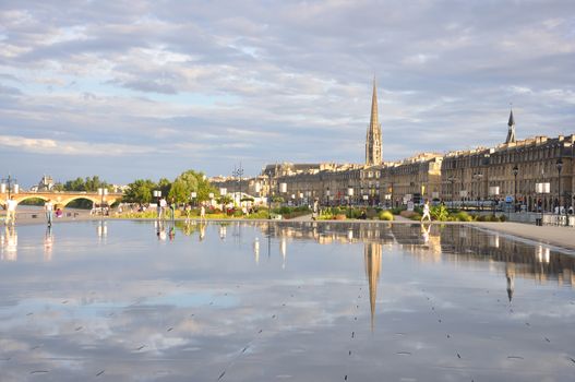 discovery of the city of Bordeaux, treasure of Aquitaine. monument of France