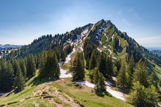 Wonderful hiking tour to the summit of the Buralpkopf, near Hochgrat, at the Nagelfluhkette in the beautiful Allgaeu.